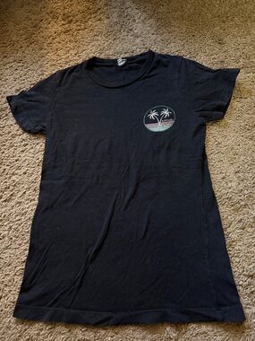 Vintage 2010 Rip Curl Womens Small Black Tee with Palm Circle Logo